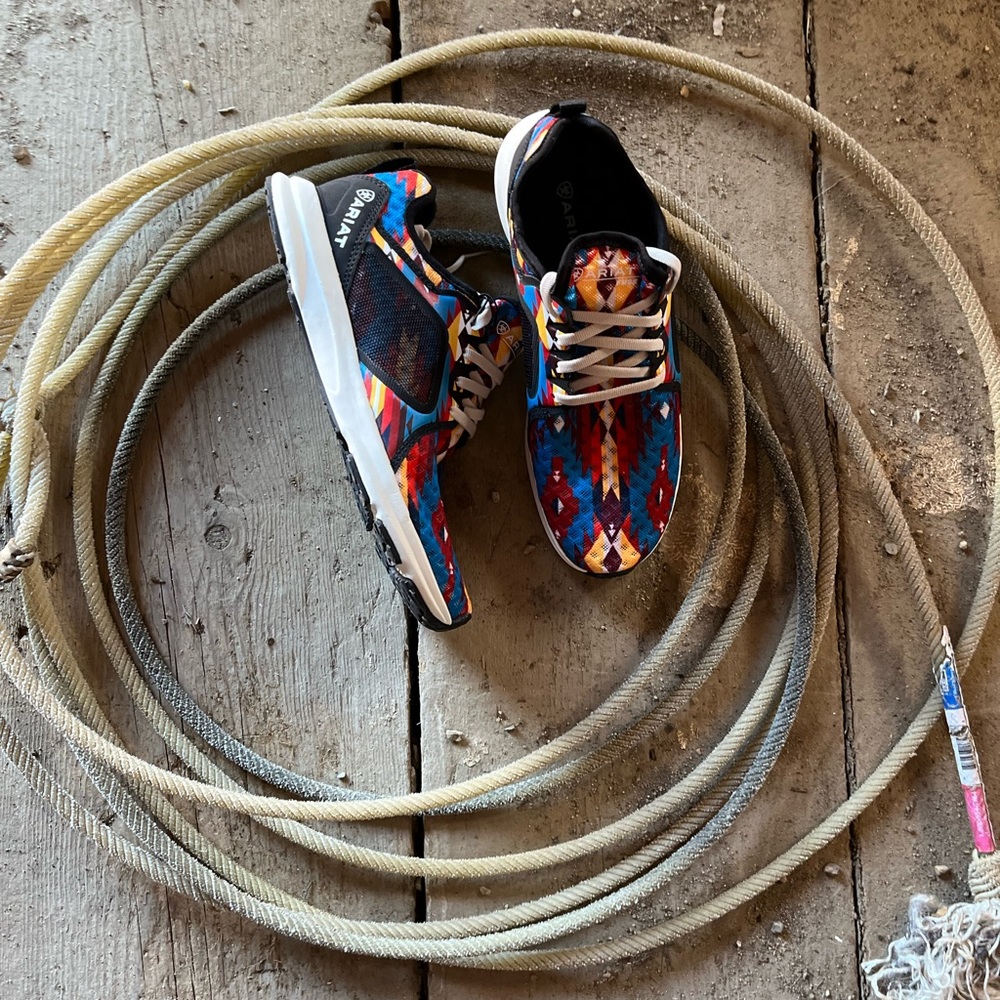 Blue Aztec Fuse From Ariat- only worn once